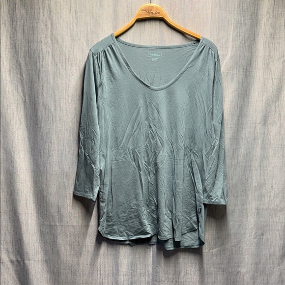 L.L. Bean Women's Teal Long Sleeve Top - Picture 1 of 7